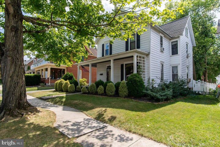 Property Photo:  44 Church Street  PA 17236 