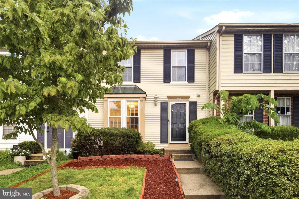 Property Photo: 508 Palmspring Drive MD 20878