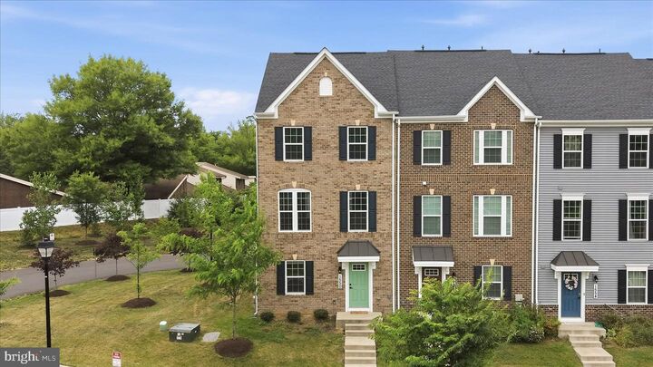 Property Photo:  1550 Adamson Way  MD 20716 