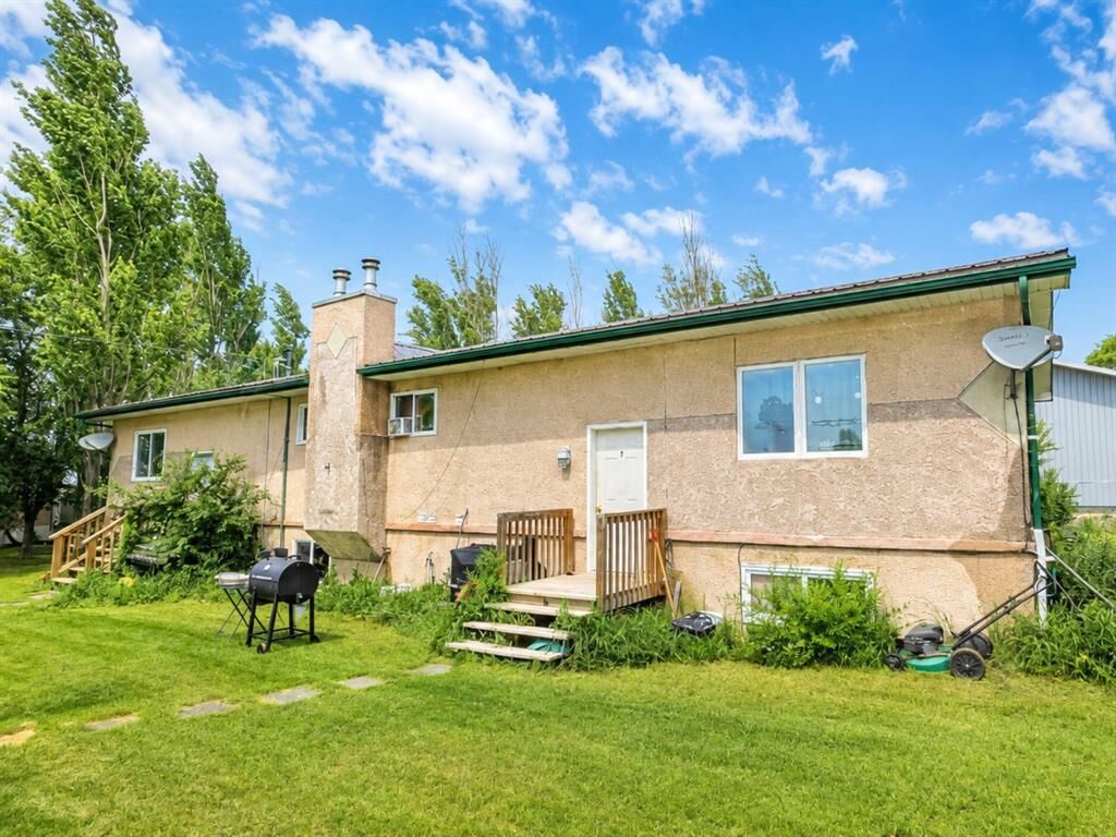 Property Photo:  41 Arpin Place  MB R0A 1T0 