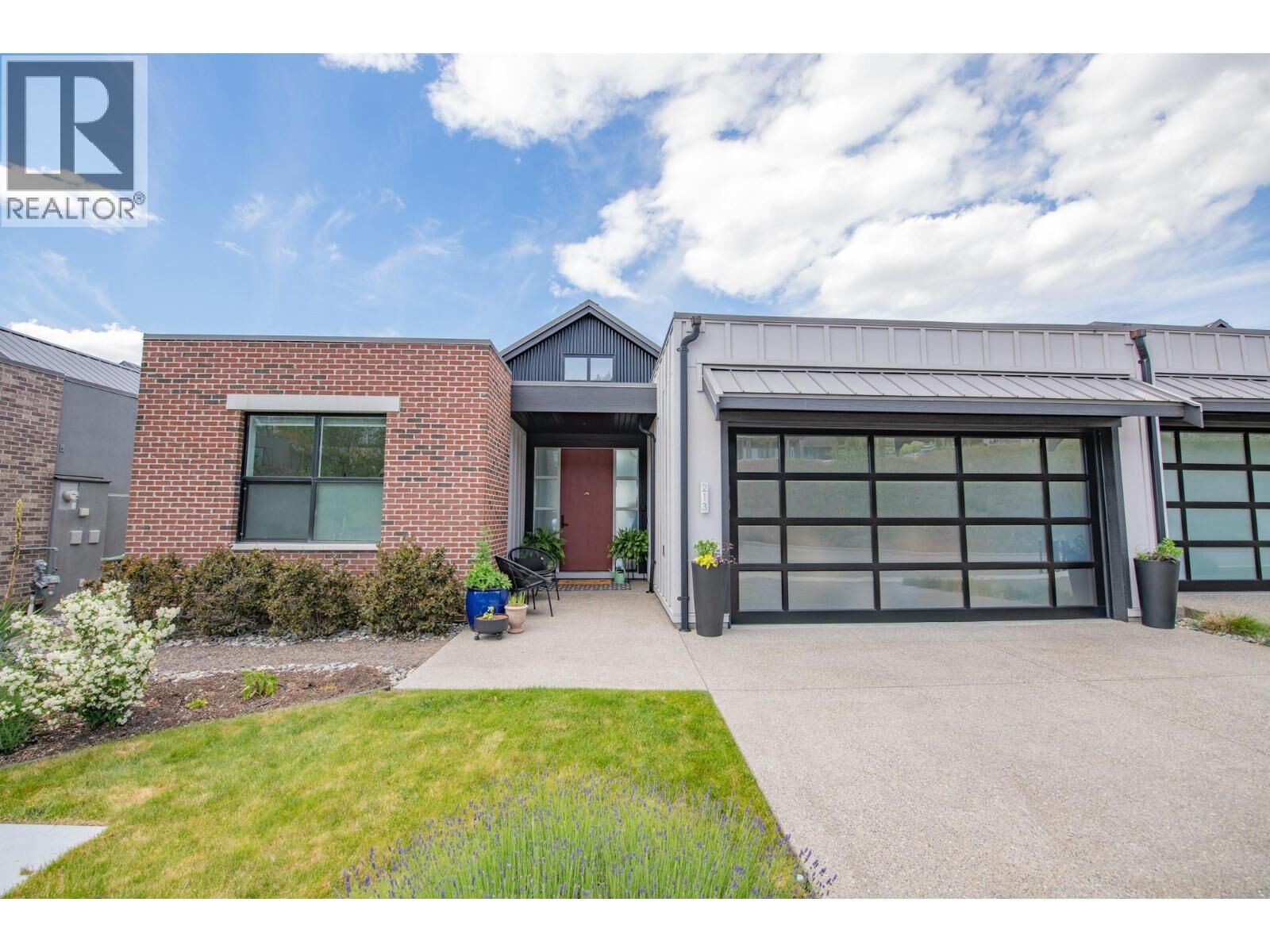 Property Photo:  213 Ashcroft Place  BC V1H 2M1 