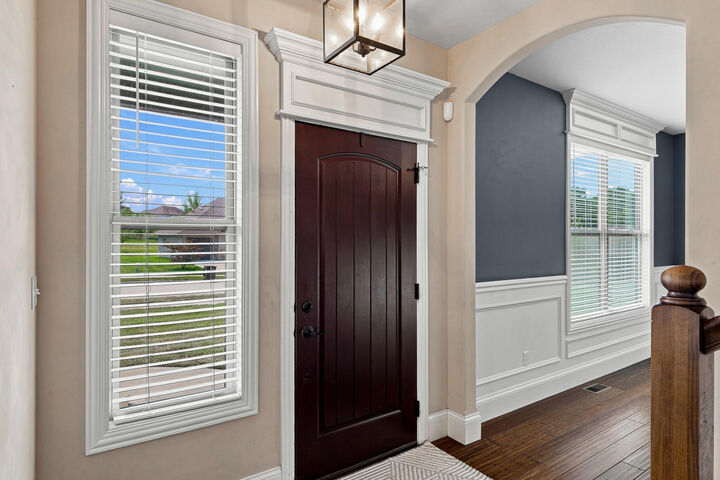 Property Photo: 4810 Annandale Ct MO 65203