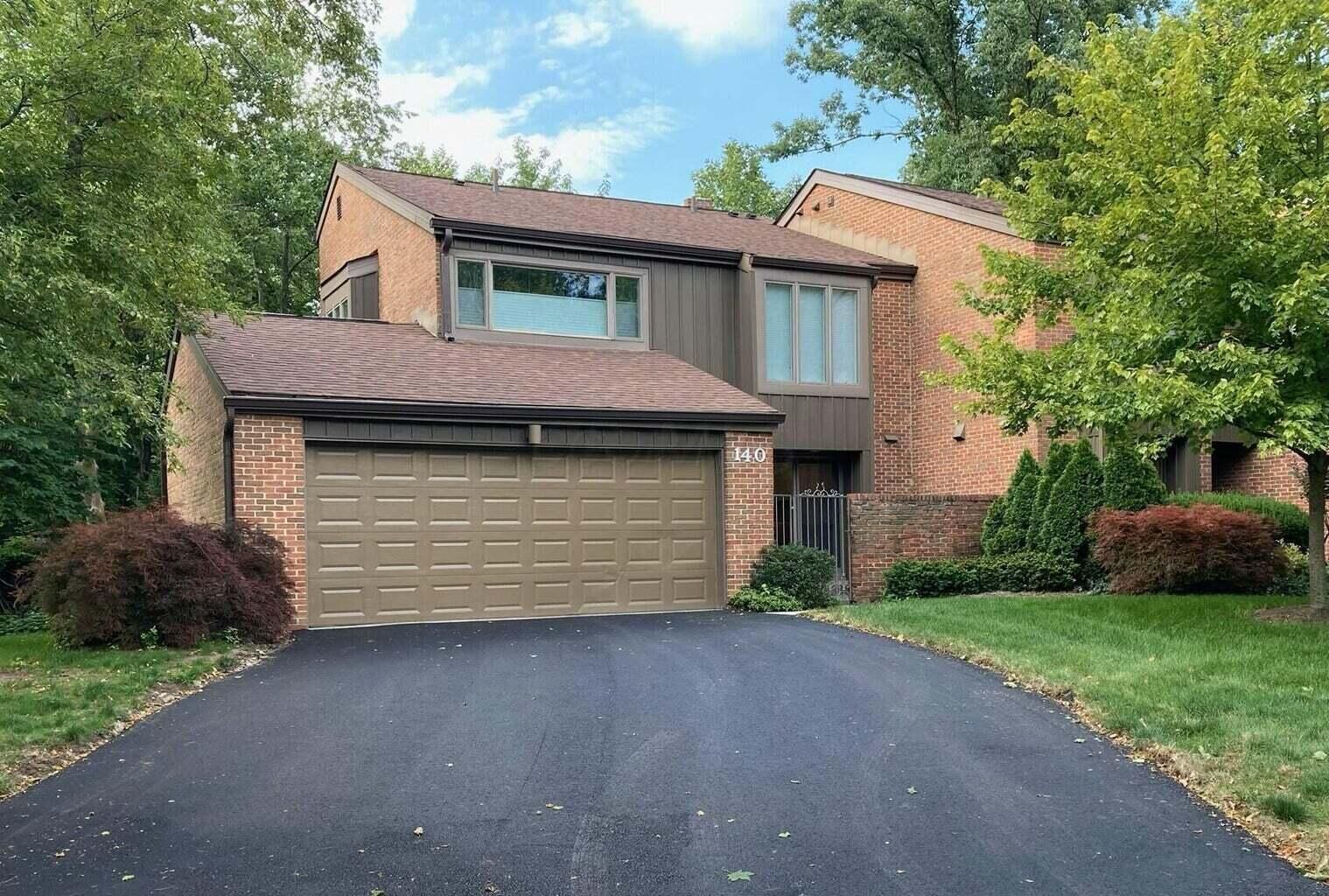Property Photo: 140 Glen Circle OH 43085
