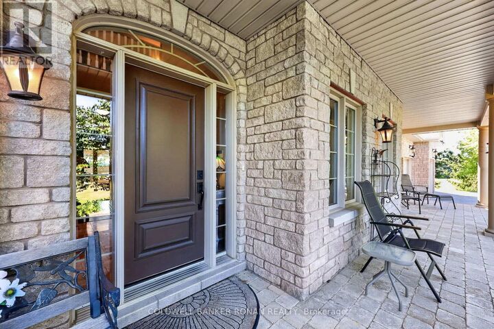 Property Photo: 128 Denney Drive ON L0M 1B1