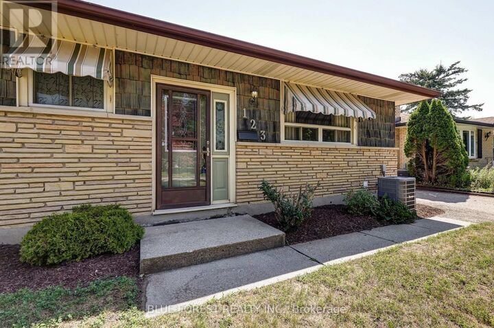 Property Photo: 123 Aponi Crescent ON N5V 2V3