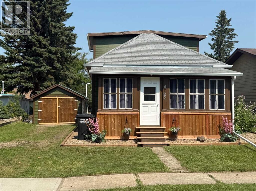 Property Photo:  4722 54 Avenue  AB T9X 1S2 