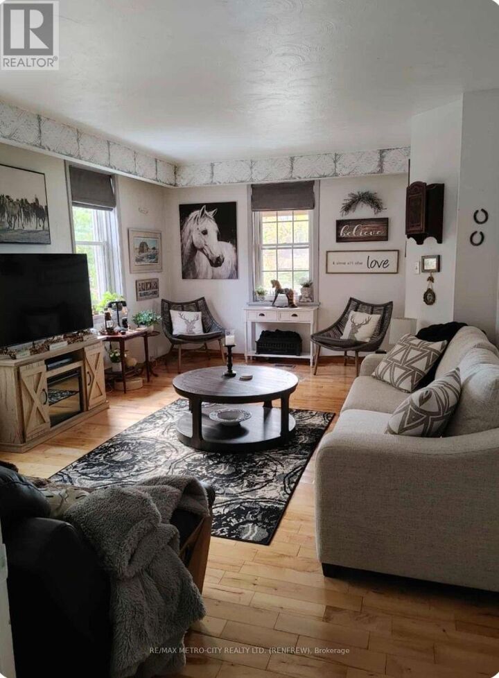 Property Photo: 155 Storie Road ON K7V 3Z8