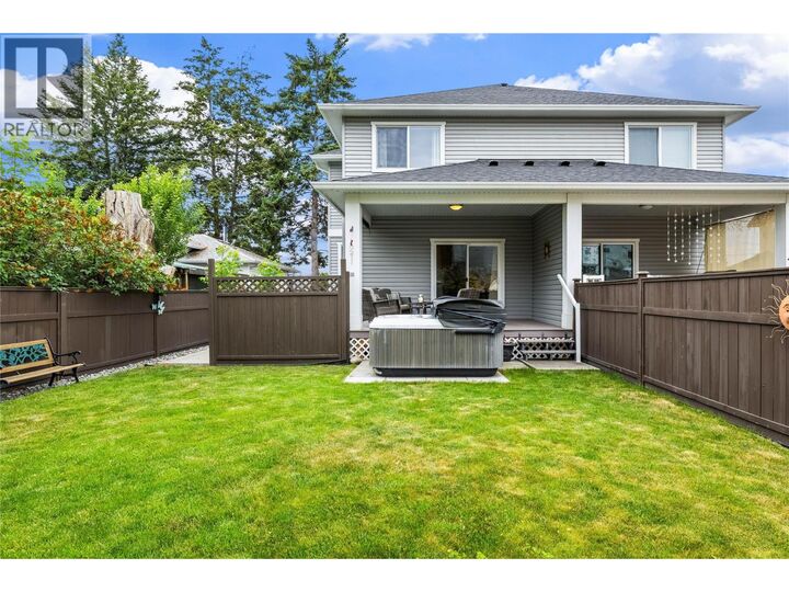 Property Photo: 827 Juniper Road BC V1X 3R8