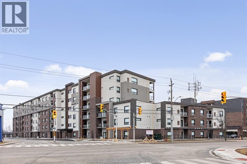Property Photo:  11870 Tecumseh Road East 110  ON N8N 0J5 