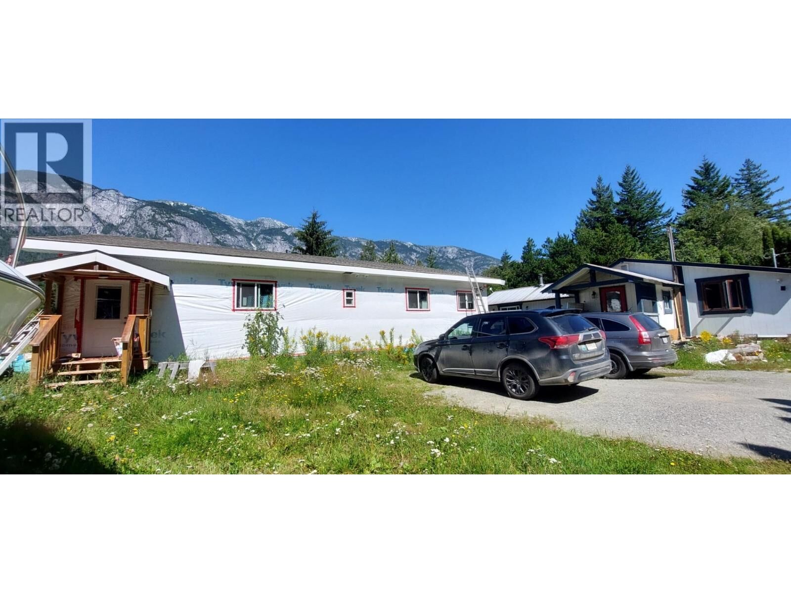 Property Photo:  1276 Mackenzie Highway  BC V0T 1C0 