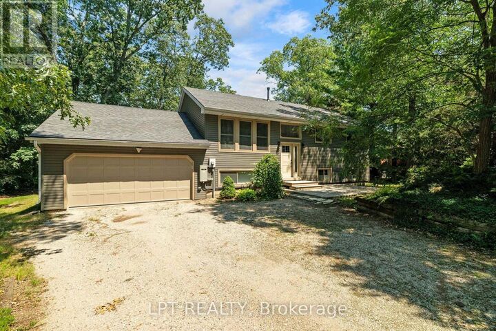 Property Photo: 7806 Alfred Crescent ON N0M 2L0