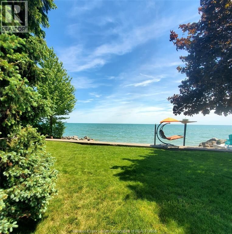 Property Photo:  1351 Heritage Road  ON N8H 4C9 