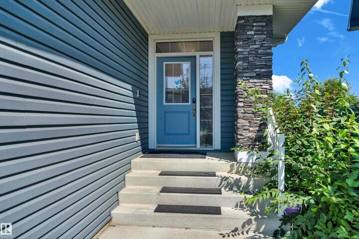Property Photo: 3630 Goodridge Crescent NW AB T5T 4G1