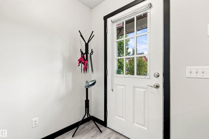 Property Photo:  204 59 Street SW  AB T6X 0E9 