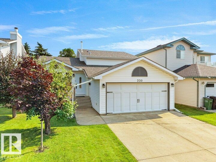 Property Photo: 330 Pearson Crescent NW AB T5T 5Y6