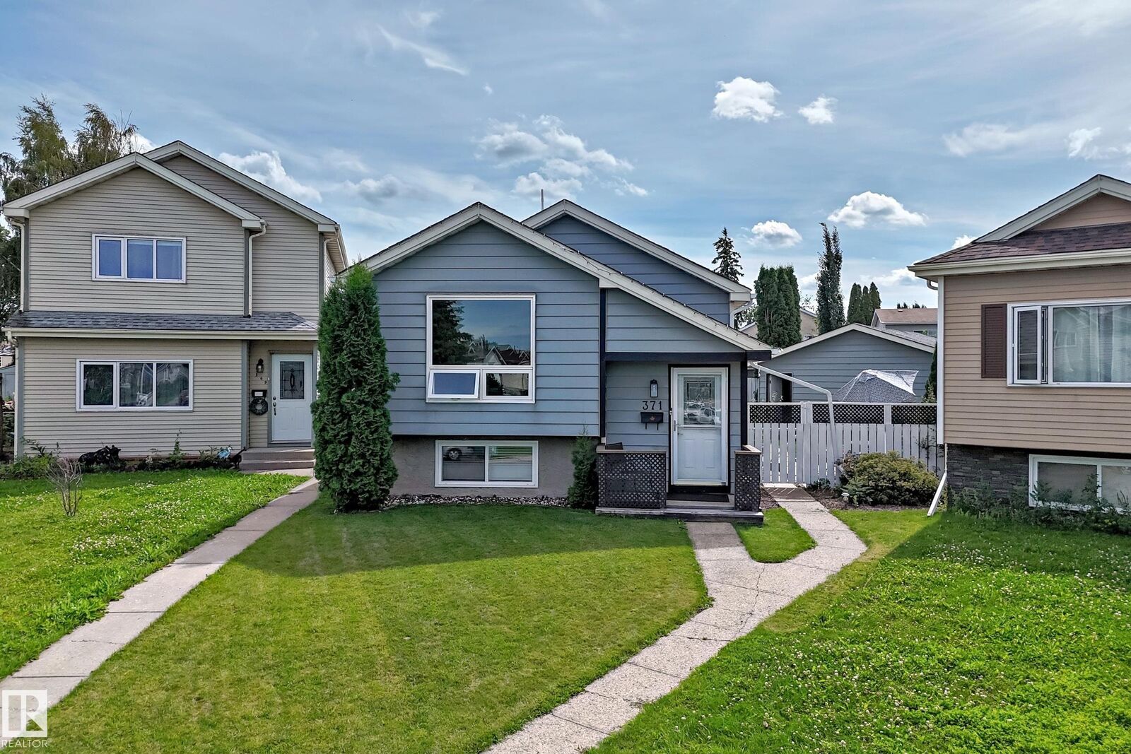 Property Photo: 371 Kirkpatrick Crescent NW AB T6L 5C9