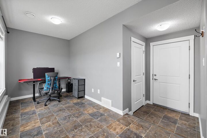 Property Photo:  8530 94 Street 2202  AB T8L 0V8 