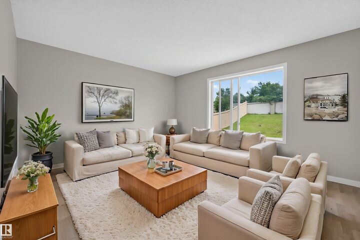 152 Brighton Bay — photo 1