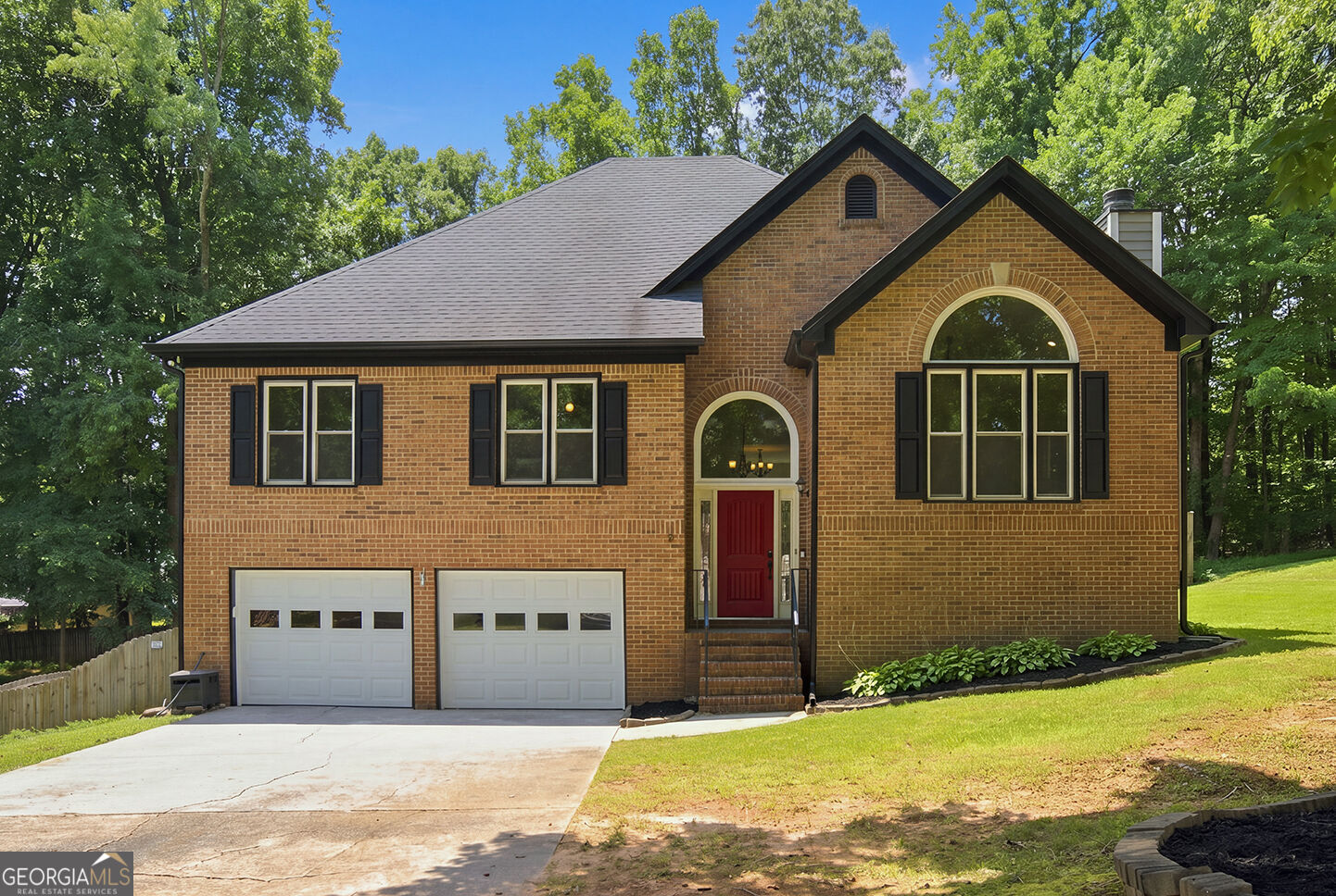 Property Photo: 2516 Lorne Court SW GA 30064