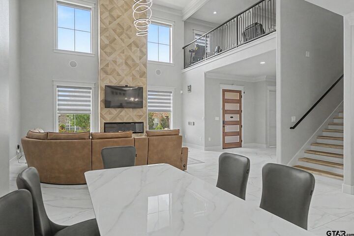 Property Photo: 7317 Lake Pointe Cove TX 75703
