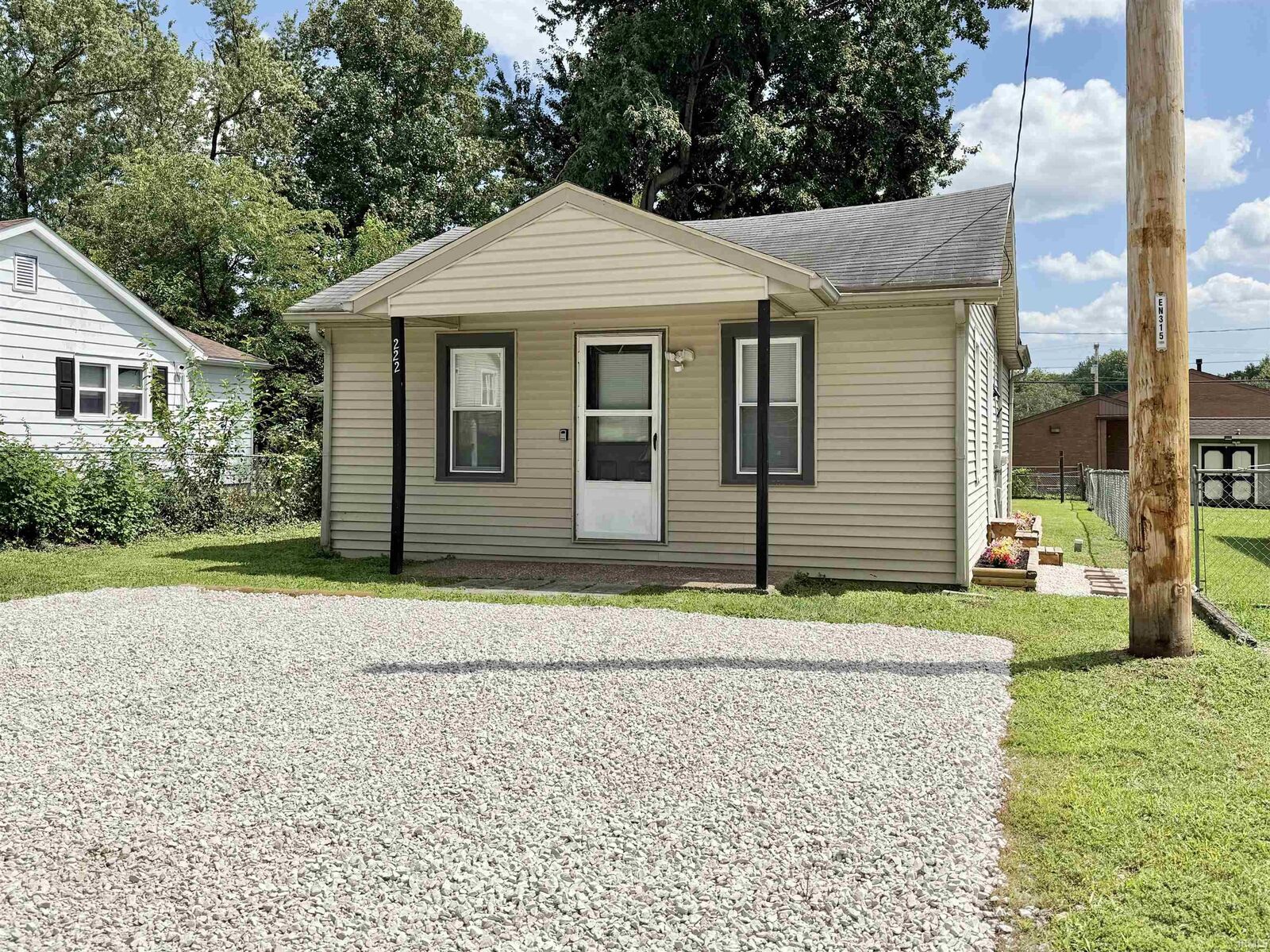 Property Photo:  222 W Adams Avenue  IN 47610-9709 