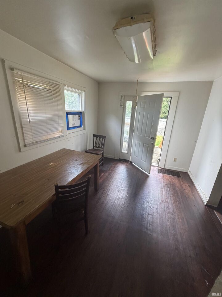 Property Photo:  3210 Central Drive  IN 46806 