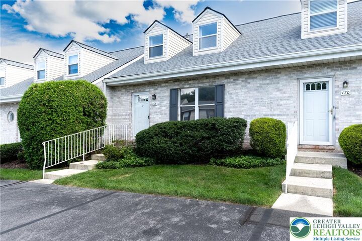 Property Photo:  168 Springhouse Road  PA 18104 
