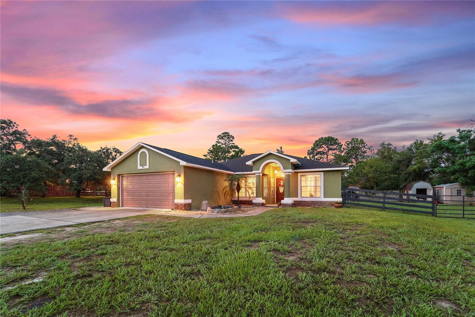 Property Photo: 13466 Neville Drive FL 34609