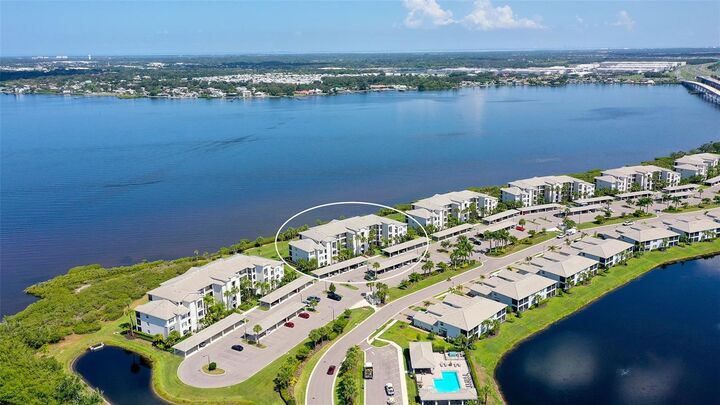 Property Photo:  910 Tidewater Shores Loop 402  FL 34208 