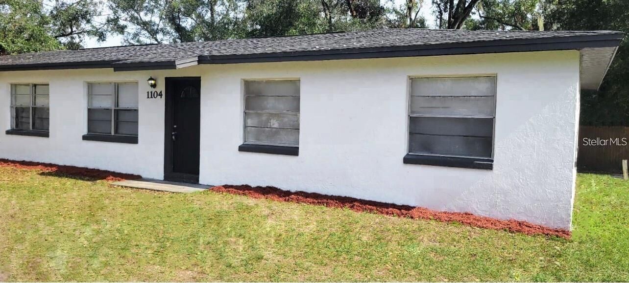 Property Photo:  1102 Southern Avenue 1104  FL 33815 