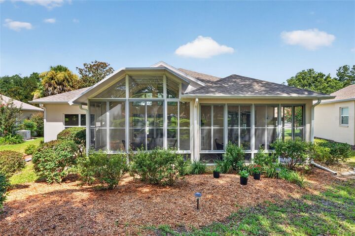 Property Photo: 11093 SW 69th Circle FL 34476