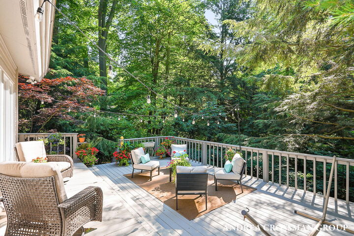 Property Photo: 1215 Ash Drive MI 49090