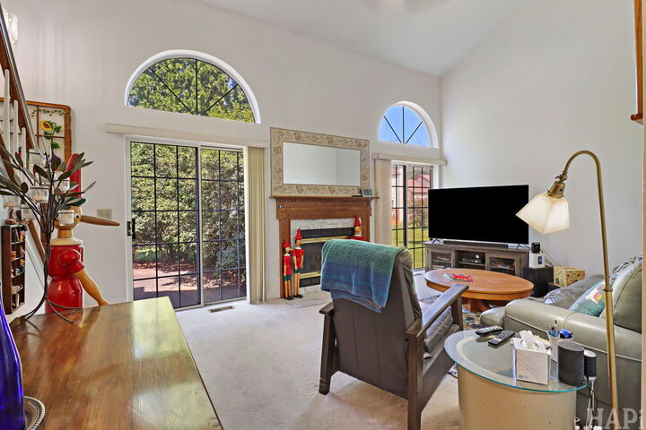 Property Photo:  6190 Brookstone Place  IL 60031 