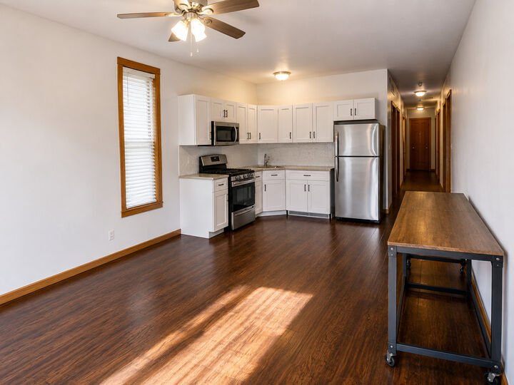 Property Photo: 7955 S Manistee Avenue IL 60617