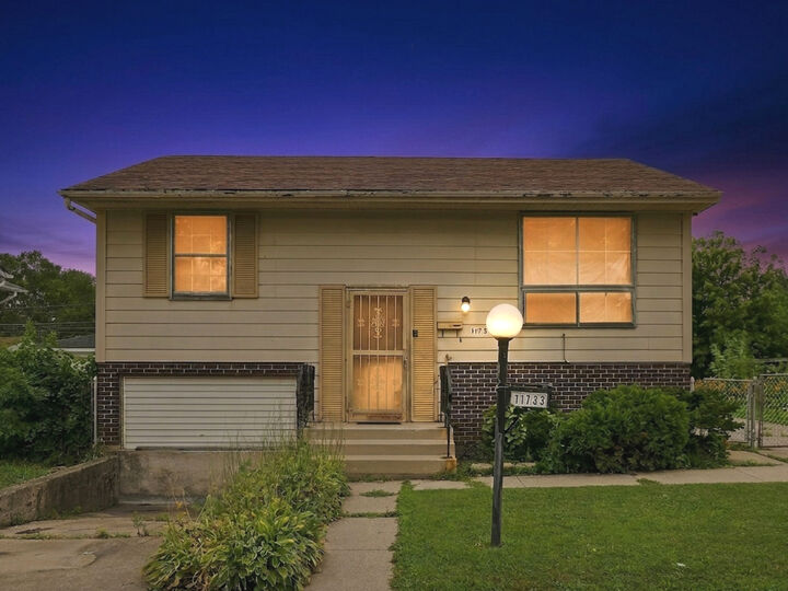 Property Photo:  11733 S Elizabeth Street  IL 60643 