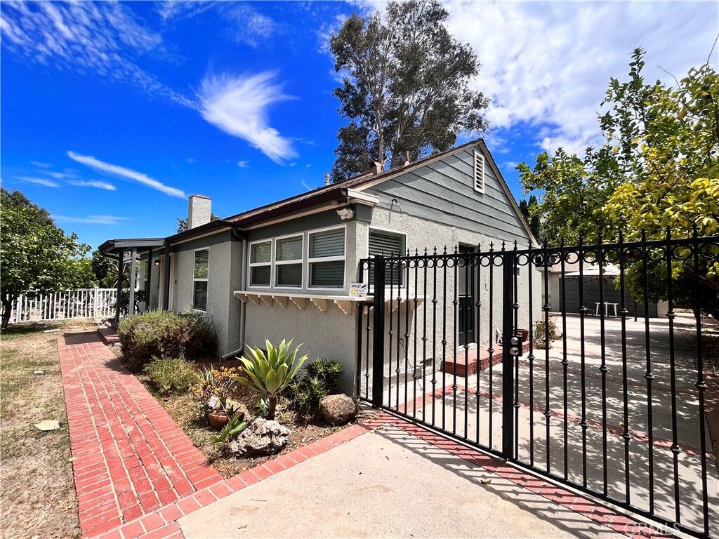Property Photo:  14546 Martha  CA 91411 
