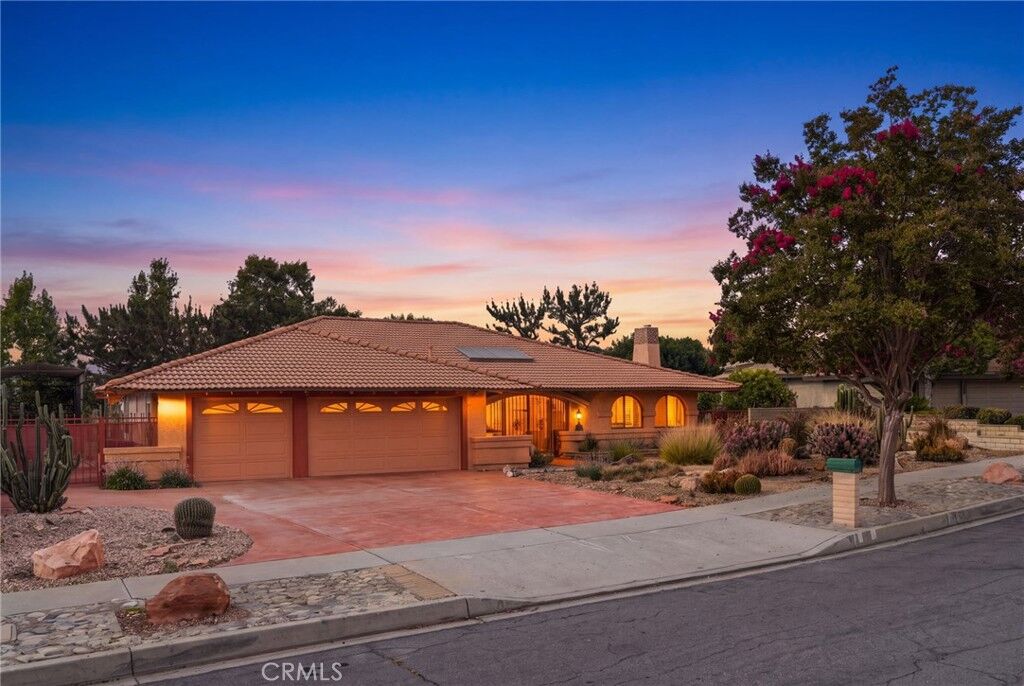 Property Photo: 724 W Veronica CA 91784