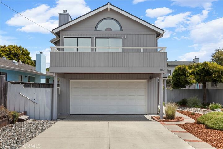 Property Photo:  1752 5th  CA 93402 