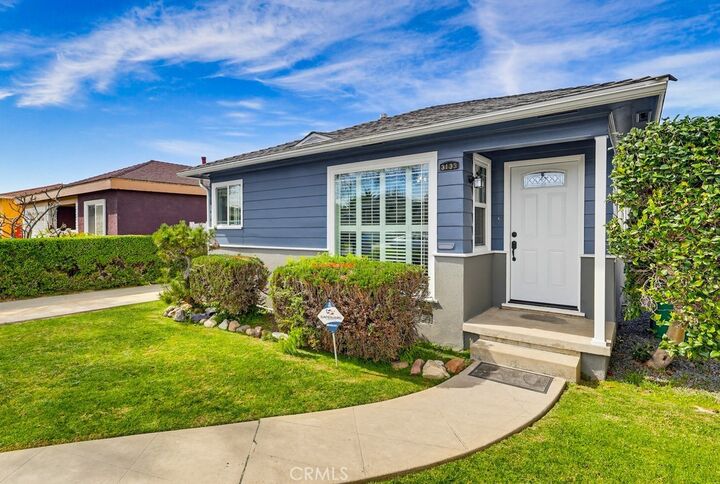 Property Photo: 3133 Cedar Avenue CA 90806