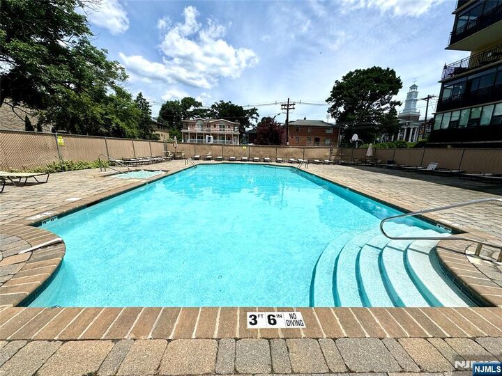 Property Photo: 2185 Lemoine Avenue 4A NJ 07024