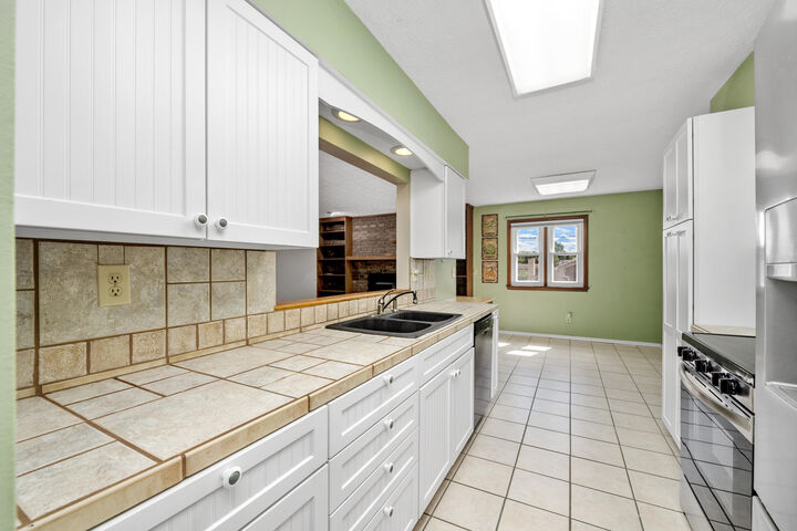Property Photo:  1129 Cayton Road  KY 41042 