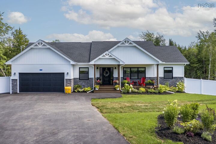 Property Photo: 32 Cyan Court NS B4A 0R8