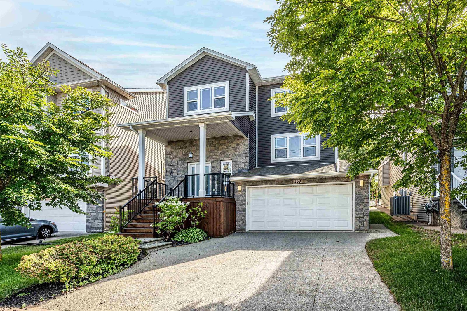 Property Photo:  208 Hollyhock Way  NS B4B 0L4 