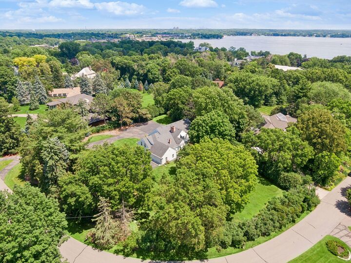 Property Photo: 480 Highcroft Road MN 55391