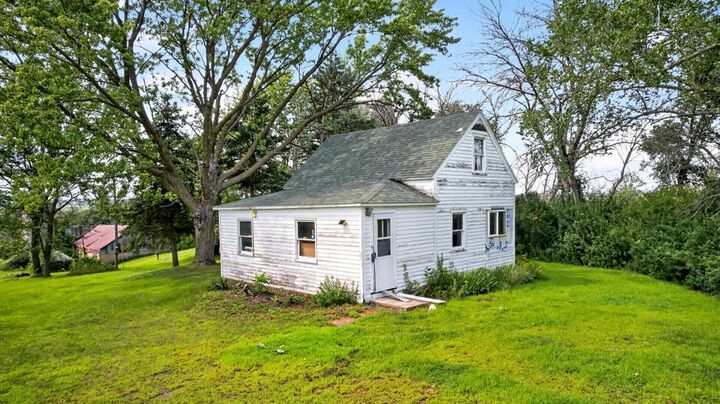 Property Photo:  7131 115th Avenue SW  MN 55944 