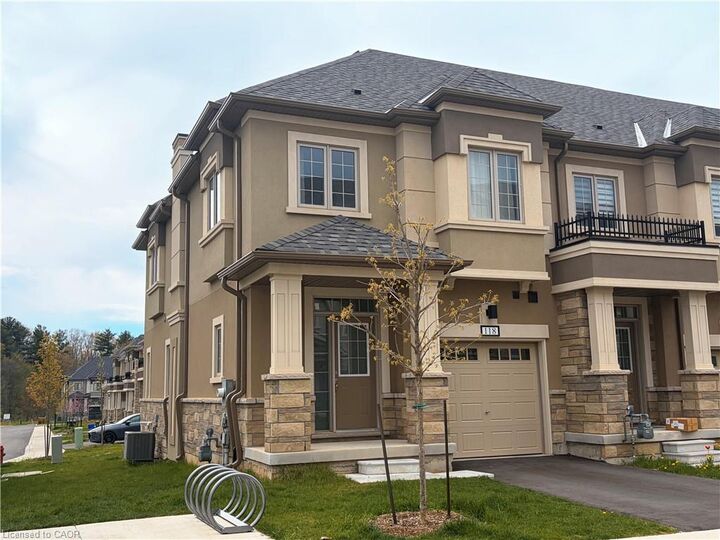 Property Photo: 305 Garner Road W 118 ON L9G 3K9