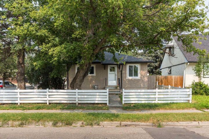 1803 5A Avenue N — photo 1