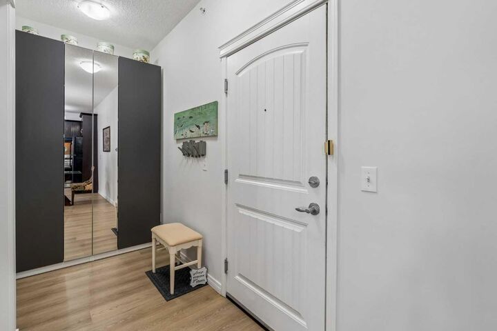 Property Photo: 10 Country Village Park NE 3407 AB T3K 0W5
