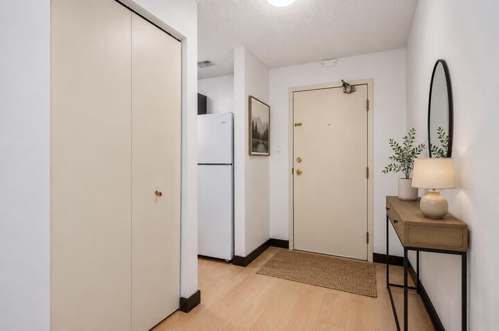 Property Photo: 550 Westwood Drive SW 305 AB T3C 3T9