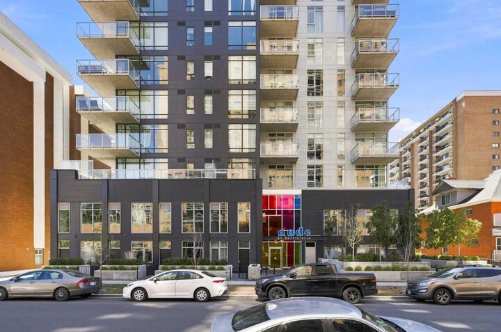 Property Photo:  1319 14 Avenue 708  AB T3C 0W3 